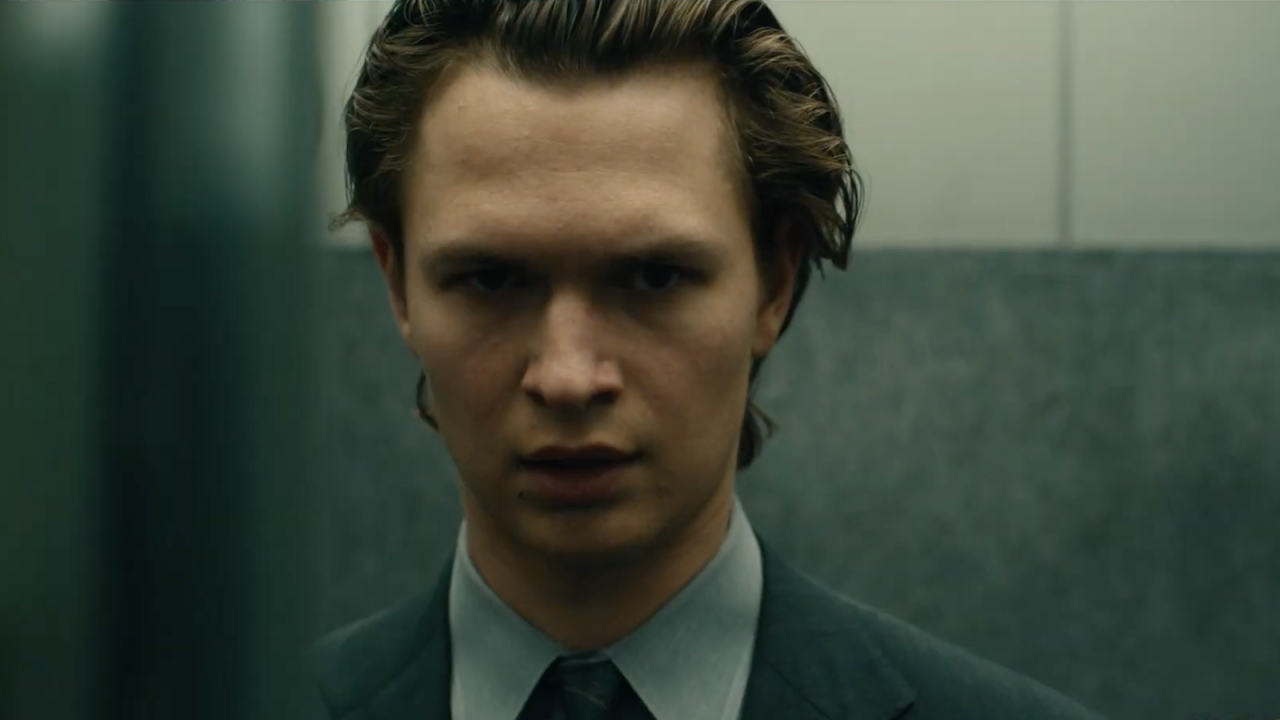 Ansel Elgort dans Tokyo Vice