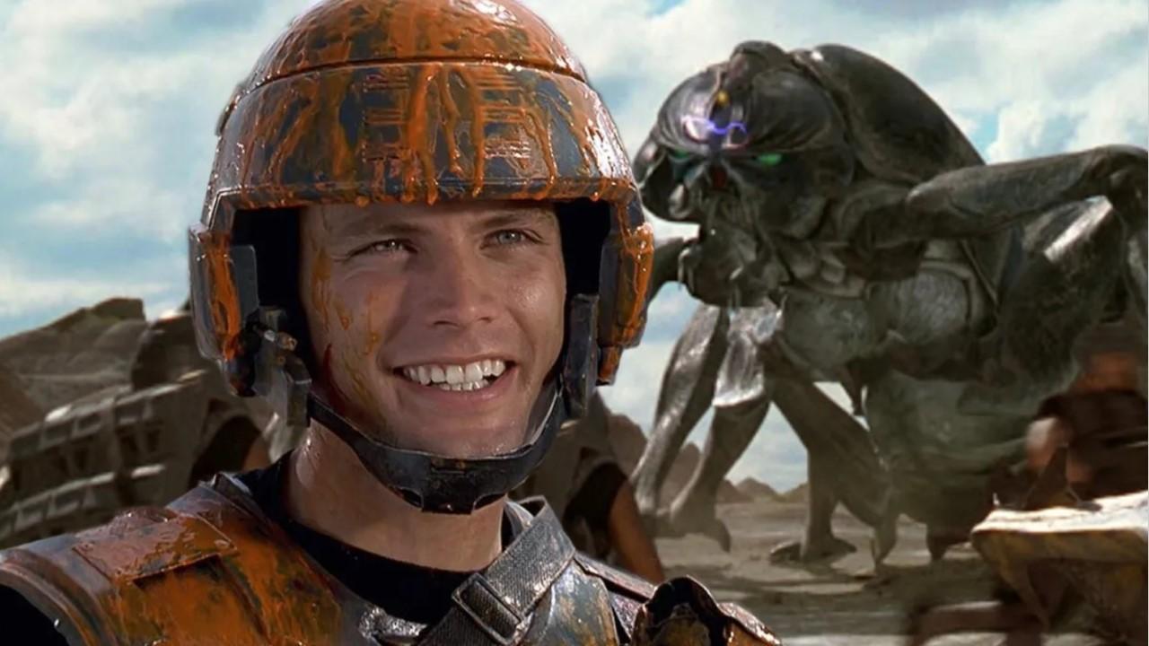 Starship Troopers : Verhoven a l'humour pas bête mais méchant [critique]