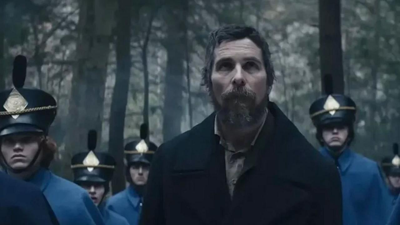 Christian Bale dans The Pale Blue Eye
