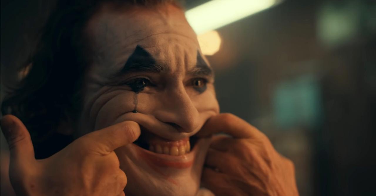 Joker Joaquin Phoenix Smile