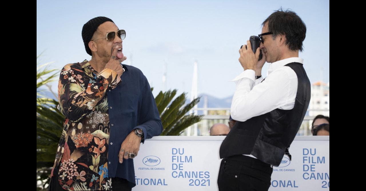 Cannes 2021 : JoeyStarr pris en photo par Samuel Benchetrit