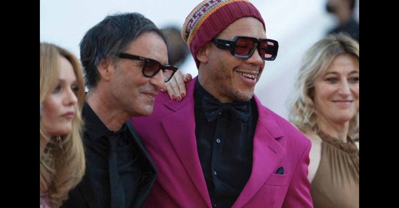 Cannes 2021 : JoeyStarr, Vanessa Paradis, Samuel Benchetrit et Valeria Bruni-Tedeschi montent les marches pour Cette musique ne joue pour personne 