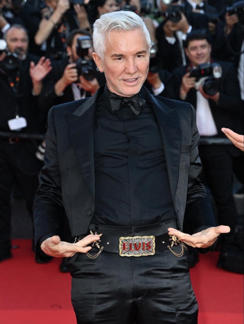 Cannes 2022, jour 9 : Le réalisateur Baz Luhrmann, fier de sa ceinture Elvis